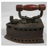 Antique Coal Iron - 9 x 9 x 4