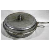 Griswold Cast Iron Skillet w/ lid #10 - 12" round
