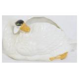 Porcelain Swan Bowl 3x5x3