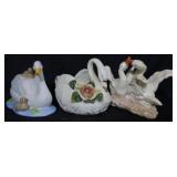 3 Swan Bowls