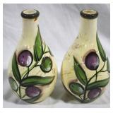 Pair 7.5" tall vases