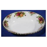 Royal Albert "Old Country Roses"  Oval Bowl