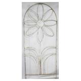 Metal garden trellis, 71 x 28.5