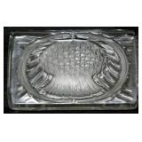 Lalique crystal shell paperweight, .5 x 2 x 3