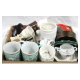 Tray Lot of Assorted Items