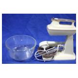 Vtg Hamilton Beach ScoviII Mixer - used