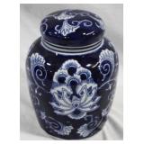 Blue & white 8.5" lidded ginger jar