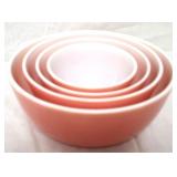 Set of Pyrex Mixing Bowls - 4 bowls
