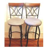 Pair of Bar Chairs - 18 x 16 x 45