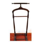 Butler Valet Stand - 18 x 47 x 15