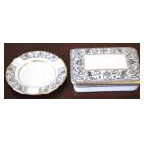 Wedgwood Ashtray & Cigarette Holder Set