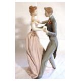 Lladro Man/ Woman Dancing 12.5" Figurine