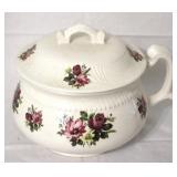 Chamber Pot w/ Lid - 9 x 9