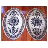 2 Rugs - 20 x 32
