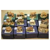 Lot of Lilliput Lane Houses w/ boxes