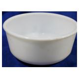 Milk Glass Mixing Bowl 9x4.5"