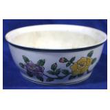 Pottery Bowl - 9.5" round