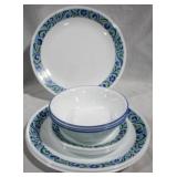11pc Corelle Plates and Bowls