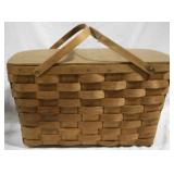 Vintage Picnic Basket 21x11x11.5