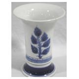 Blue & White 5.75" Vase