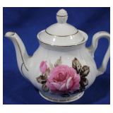 Japanese Teapot, 7.5 x 6.5