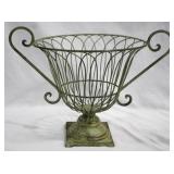 Metal Trophy Planter, 12 x 16