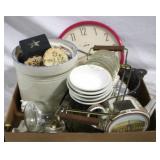 Tray lot of Assorted Items
