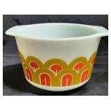 Vintage Pyrex Mod Fish Scale Arches Bowl