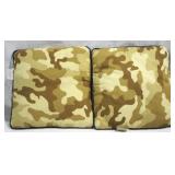 2 Pillows 14 x 15