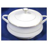 Royale Aurum Casserole Dish w/ Lid 10.5"