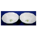 2 Paula Deen 7.75" bowls