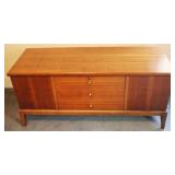 Lane Cedar Chest with Contents - 47" x 17.5" x 21"