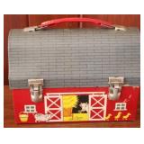 Thermos Metal Barn Lunchbox - 9" x 6.5" x 4.5"