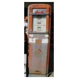 Gilbarco Calco-Meter Gas Pump - 70" x 21" x 14"