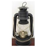 Dietz Lantern - 11" tall