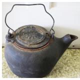 Cast Iron Teapot with Lid - 12" x 10"