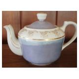 Vintage Teapot - 7" tall
