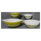 Pyrex Crazy Daisy 4 Pc Nesting Batter Bowl Set