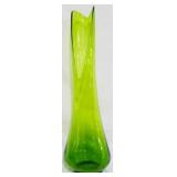 LE Smith 29" Green Simplicity Swung Vase