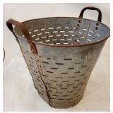 Metal Olive Bucket 16 x 16