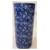 Blue Porcelain Umbrella Vase, 18 x 8