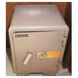 Safe - 19" x 17" x 24"