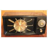Vintage Westinghouse Radio - 11" x 6" x 6"