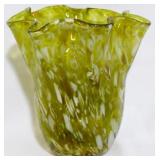 Art Glass Vase 7"