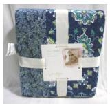 Jessica Simpson Quilt - Queen - New