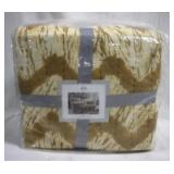 Studio D "Raya" Full / Queen Quilt Set