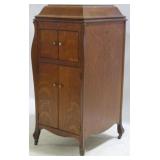 Oak Floor Model Victrola FA Winter & Son