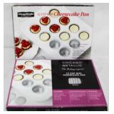 2 Chicago Metallic 12 Cup Cheesecake Pans