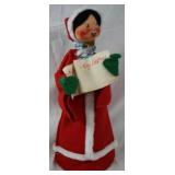 Annalee Nobilitee Doll Caroler 17"