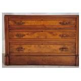 Walnut Victorian 3-drawer chest